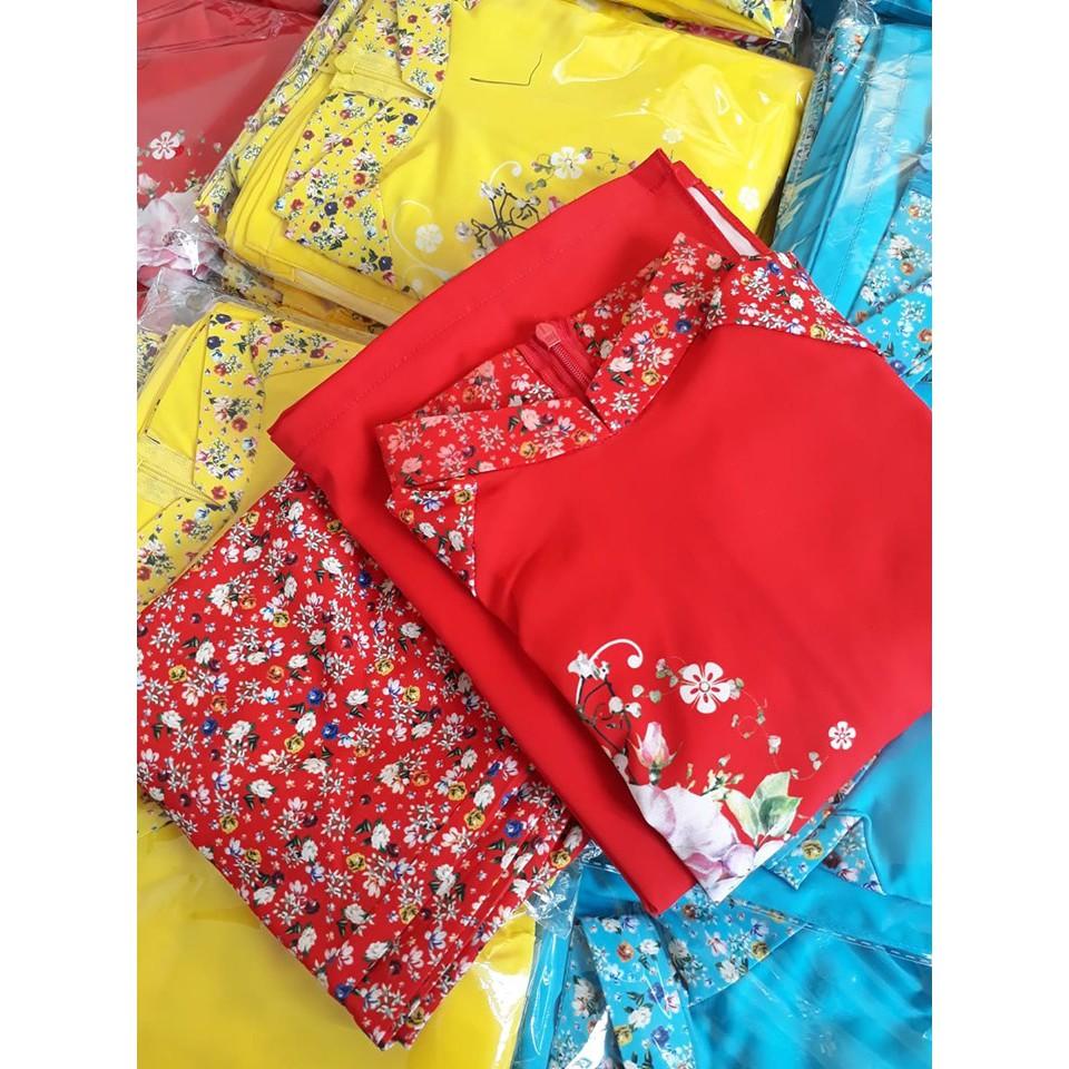 Bộ áo dài truyền thống hoa nhí đỏ họa tiết hoa tay HT05 (Cổ 2 cm tay dài)