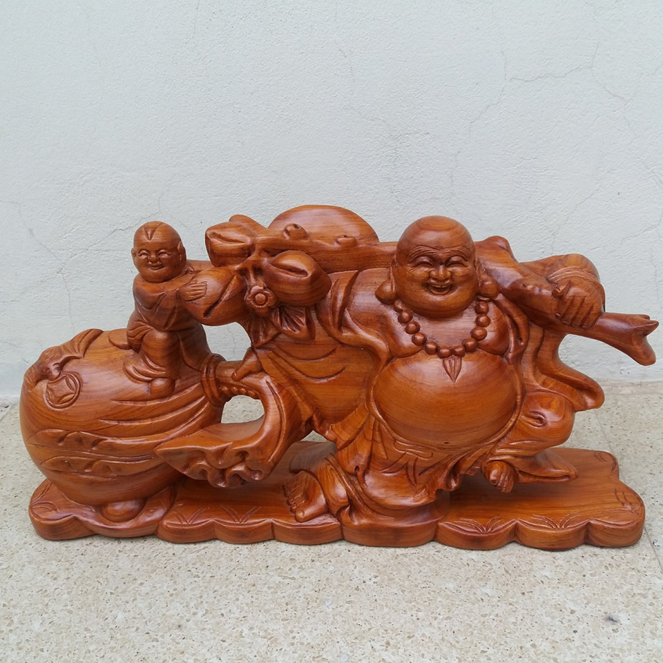 Tượng di lạc kéo bao tiền gỗ hương cao 20cmx40cmx11cm