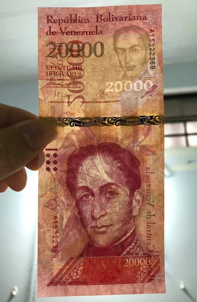 01 tờ tiền cổ Venezuela lạm phát mệnh giá 20.000 Bolivaries