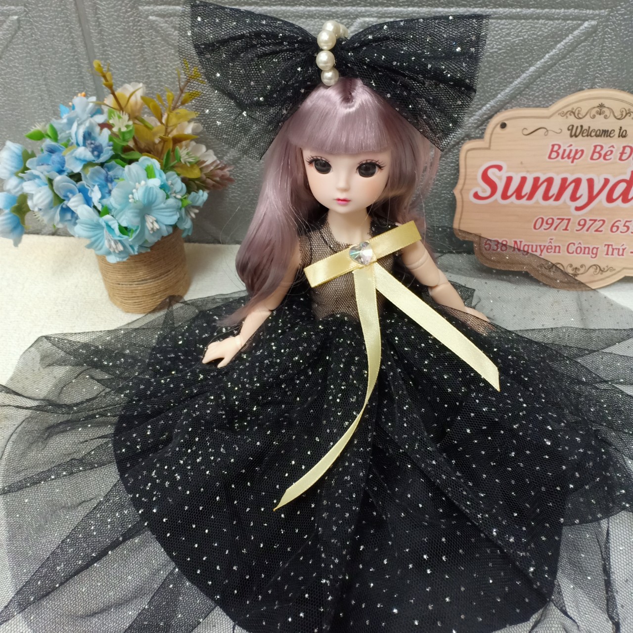 Búp bê cô dâu cao 30cm kèm cài đầu màu đen