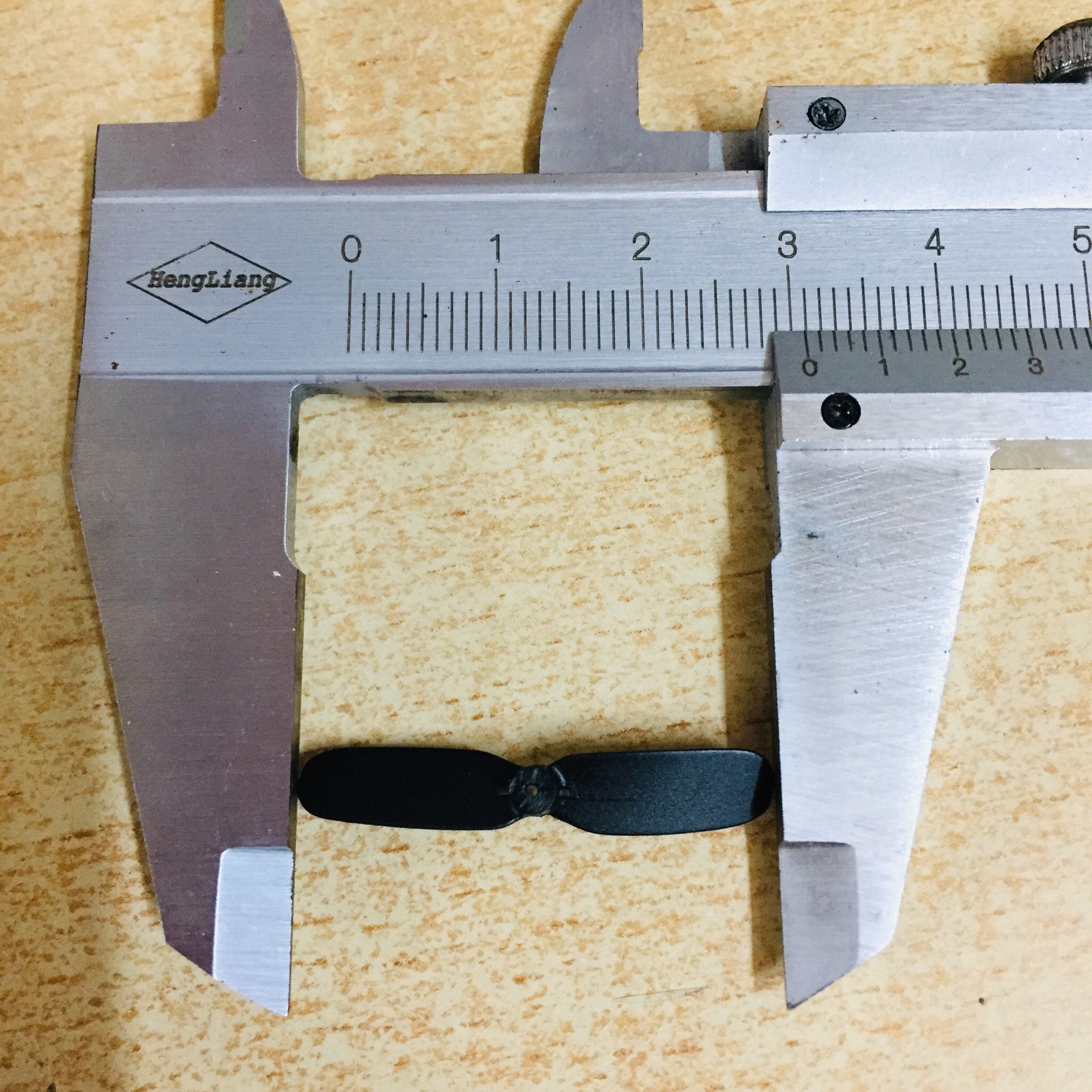 Cánh quạt nhựa dài 30mm cho máy bay cỡ trung
