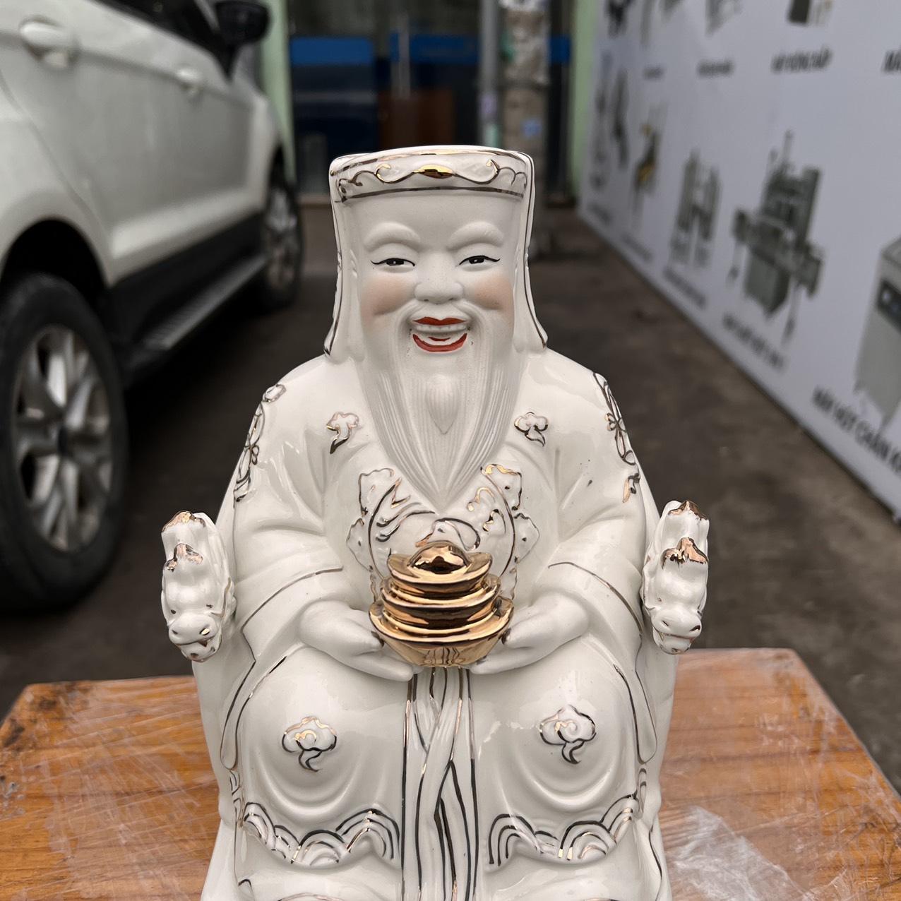 Cặp tượng Thần tài Thổ địa sứ trắng cao cấp Cao 27cm