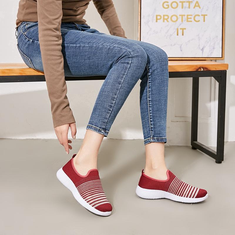 2020 Fashion women outdoor soft running sneakers casual sport shoes