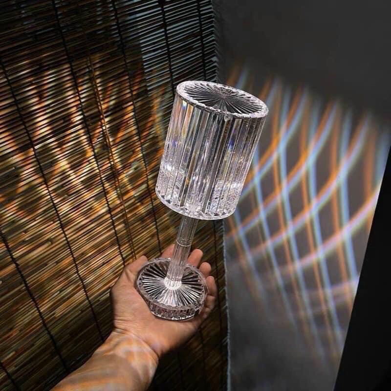 Đèn Ngủ Để Bàn Kim Cương Pha Lê Đèn Led Decor Hiệu Ứng 3D Cảm Biến Tích Điện - Có Bảng Điều Khiển 16 Màu - Hàng Loại 1 - Chính Hãng MINIIN