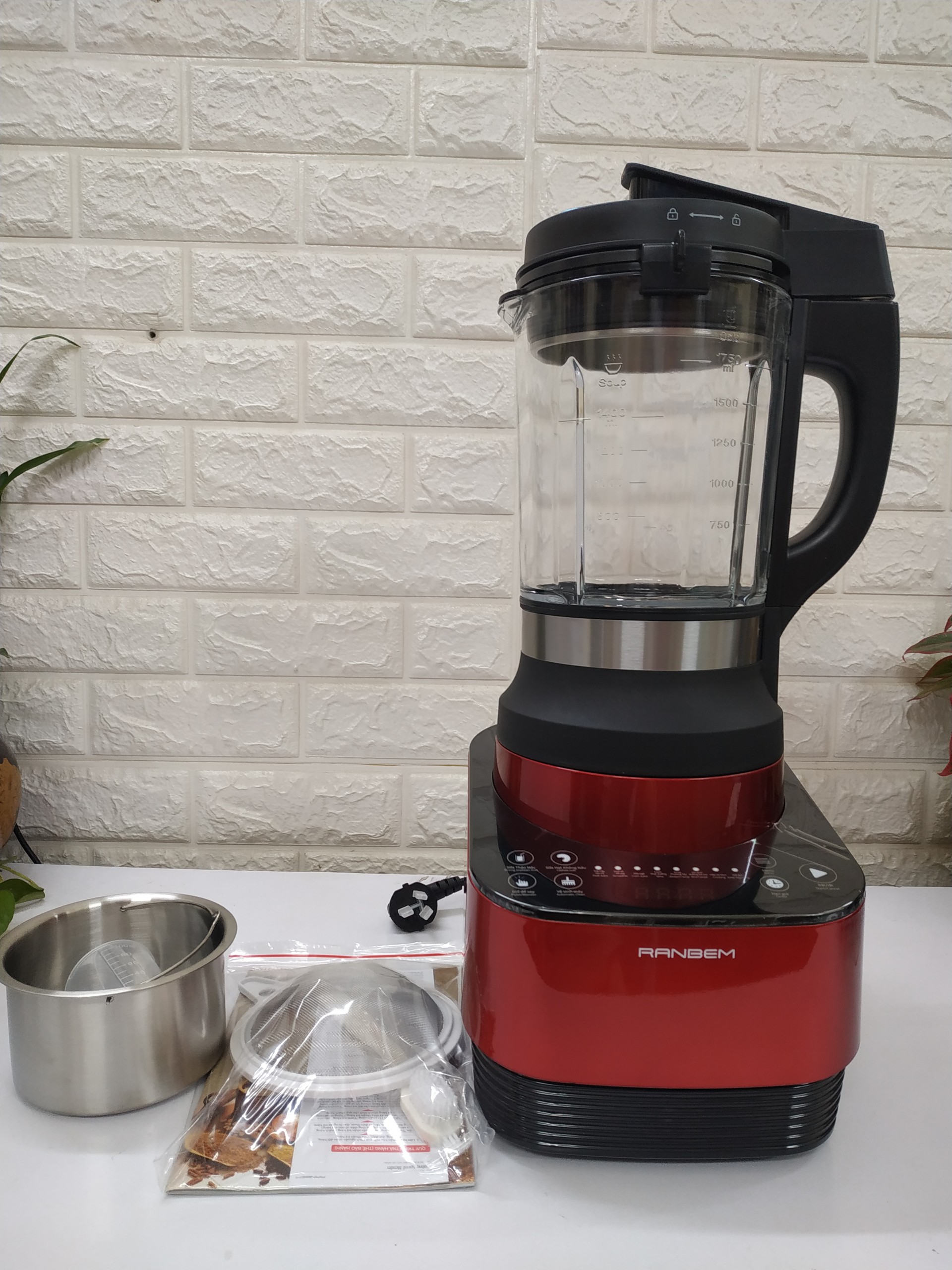 Máy làm sữa hạt đa năng Ranbem 735i nắp inox - Hàng nhập khẩu