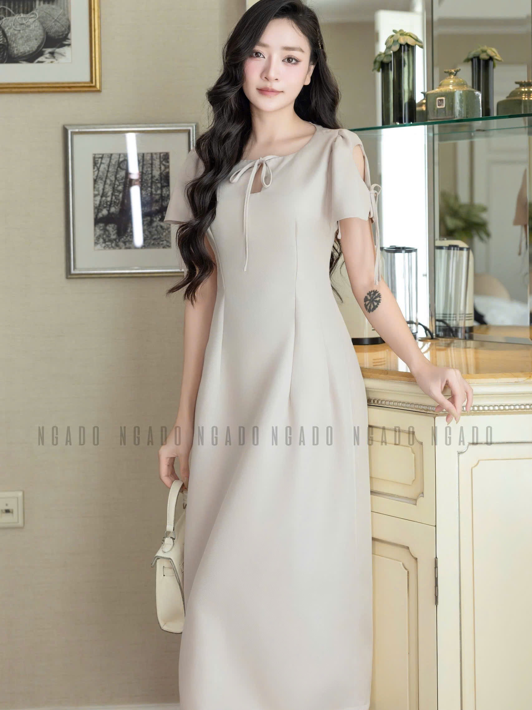 Đầm nude kem cổ giọt nước NGADO , đầm dài , đâm dự tiệc , công sở