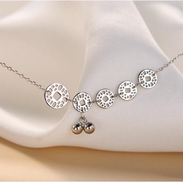 Lắc chân bạc charm tròn