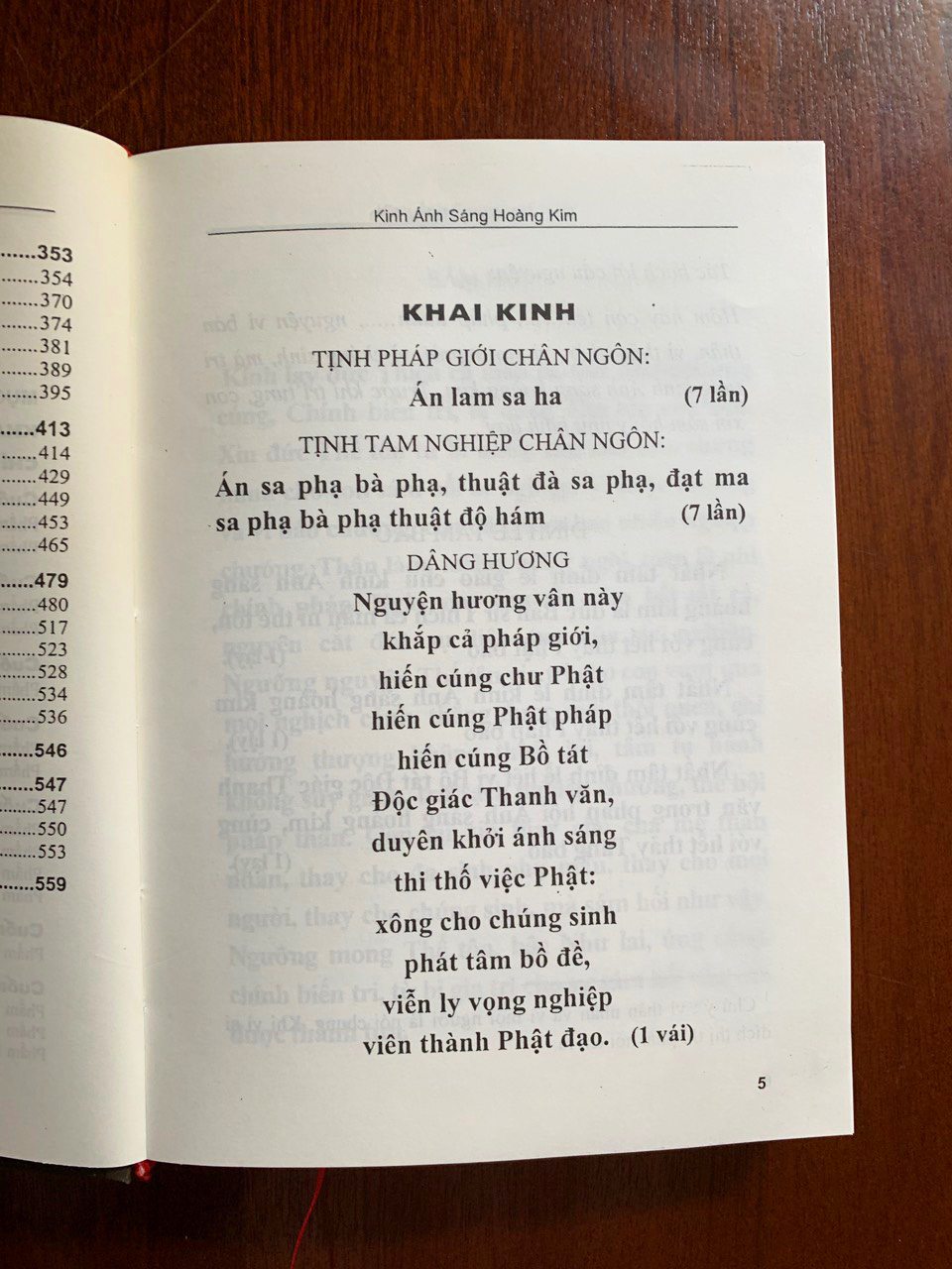 Kinh Ánh Sáng Hoàng Kim