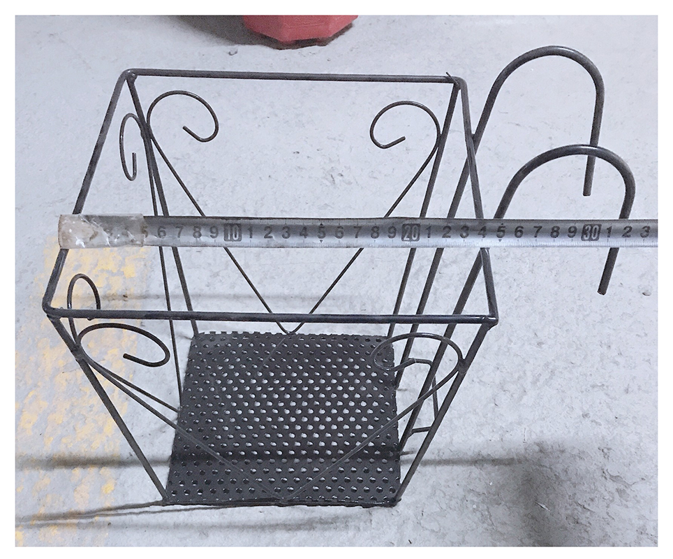 10 Giỏ Sắt 24x23cm Hình Vuông Màu ĐEN Treo Chậu Hoa Lan Can Ban Công