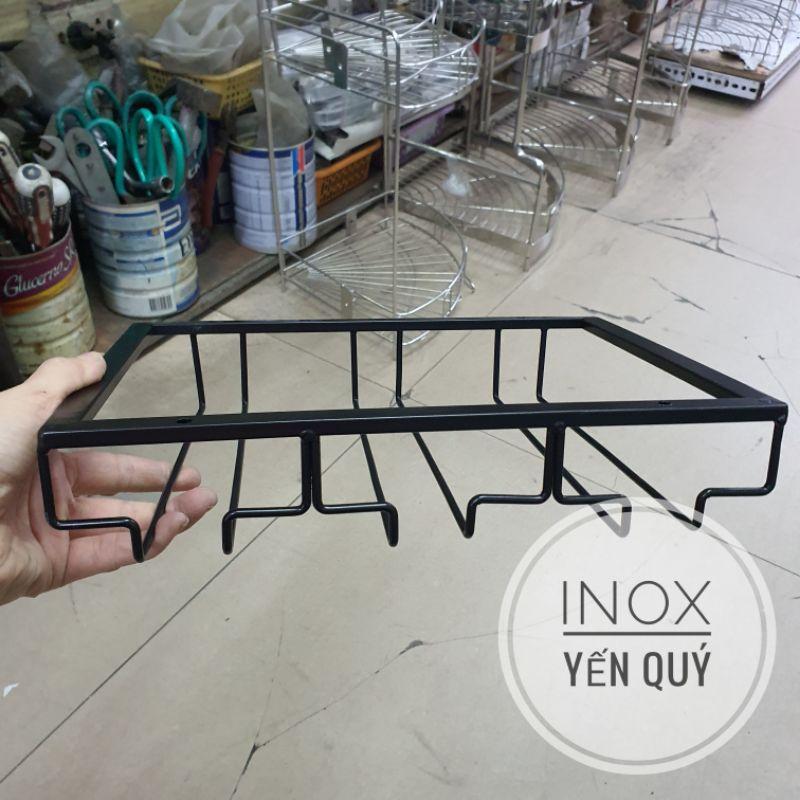 Giá Treo Ly Vang Gắn Tủ Bếp Tiện Lợi màu đen