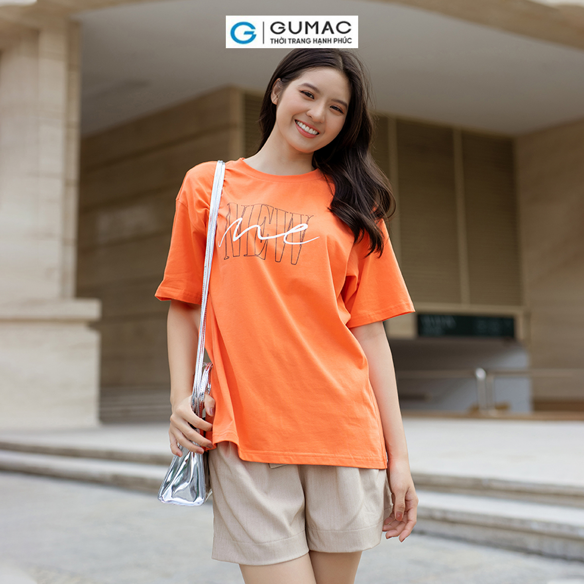 Áo thun nữ in chữ trẻ trung thời trang GUMAC ATD06083