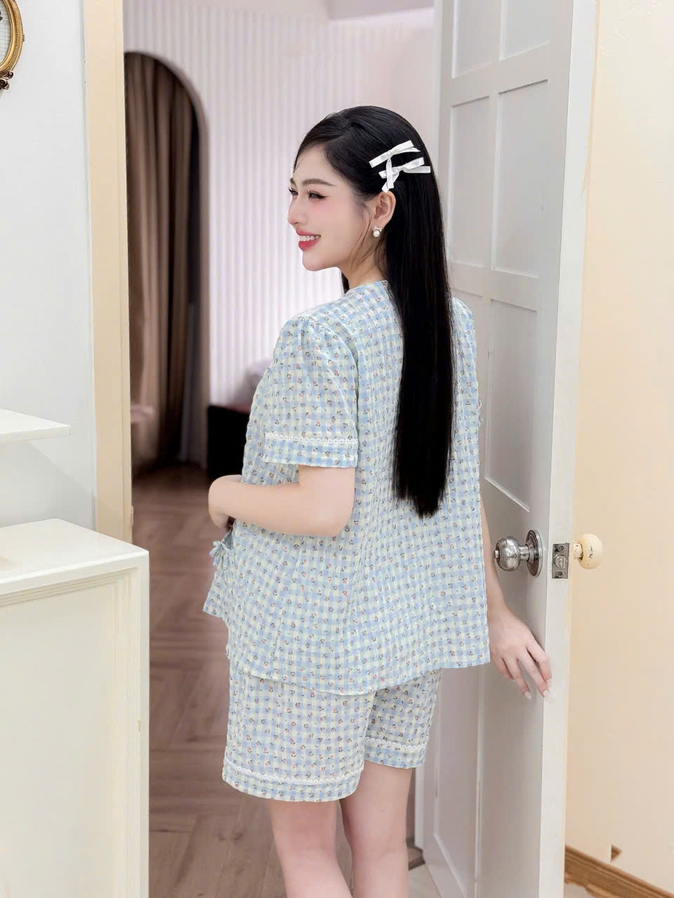 Bộ Sooc Đũi Nơ Tím Cho Mẹ Bầu. Chất đũi siêu nhẹ, mềm, thấm hút mồ hôi