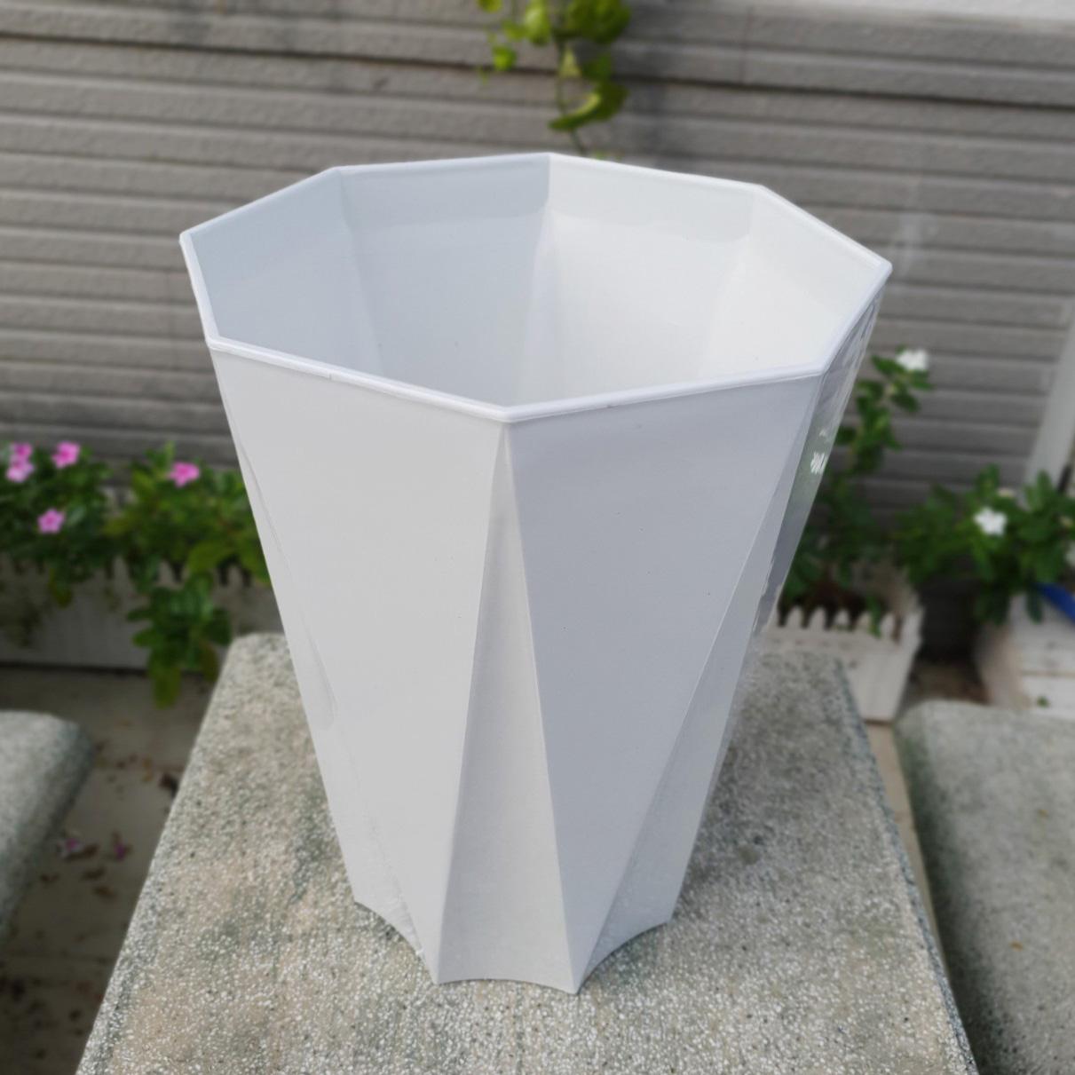 Combo 02 chậu nhựa tám cạnh lớn trắng 33cm x 41cm bền chắc, rất đẹp và trang nhã, phù hợp hoa kiểng, cây ăn trái