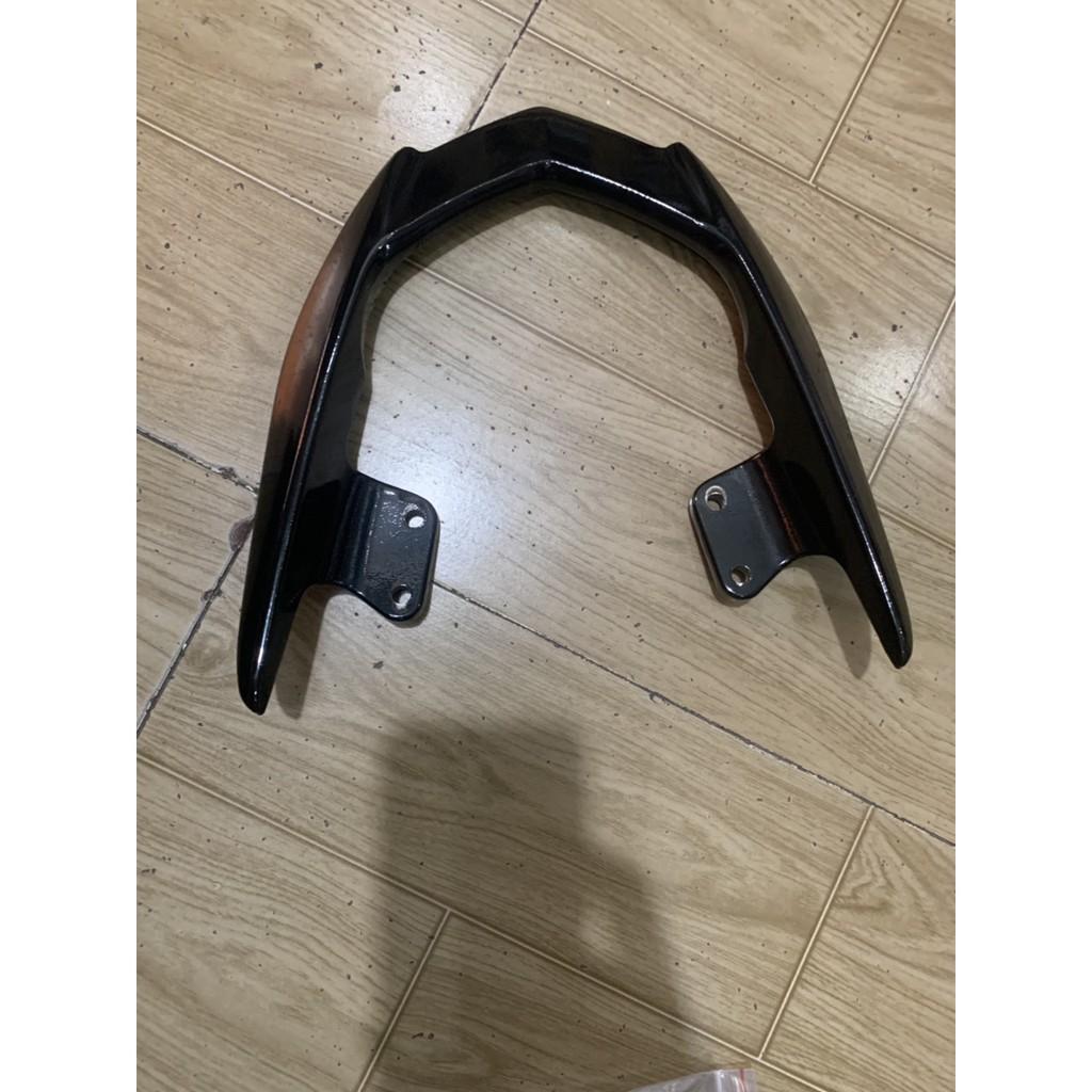 Cảng sau xe winner v1 màu đen nhám