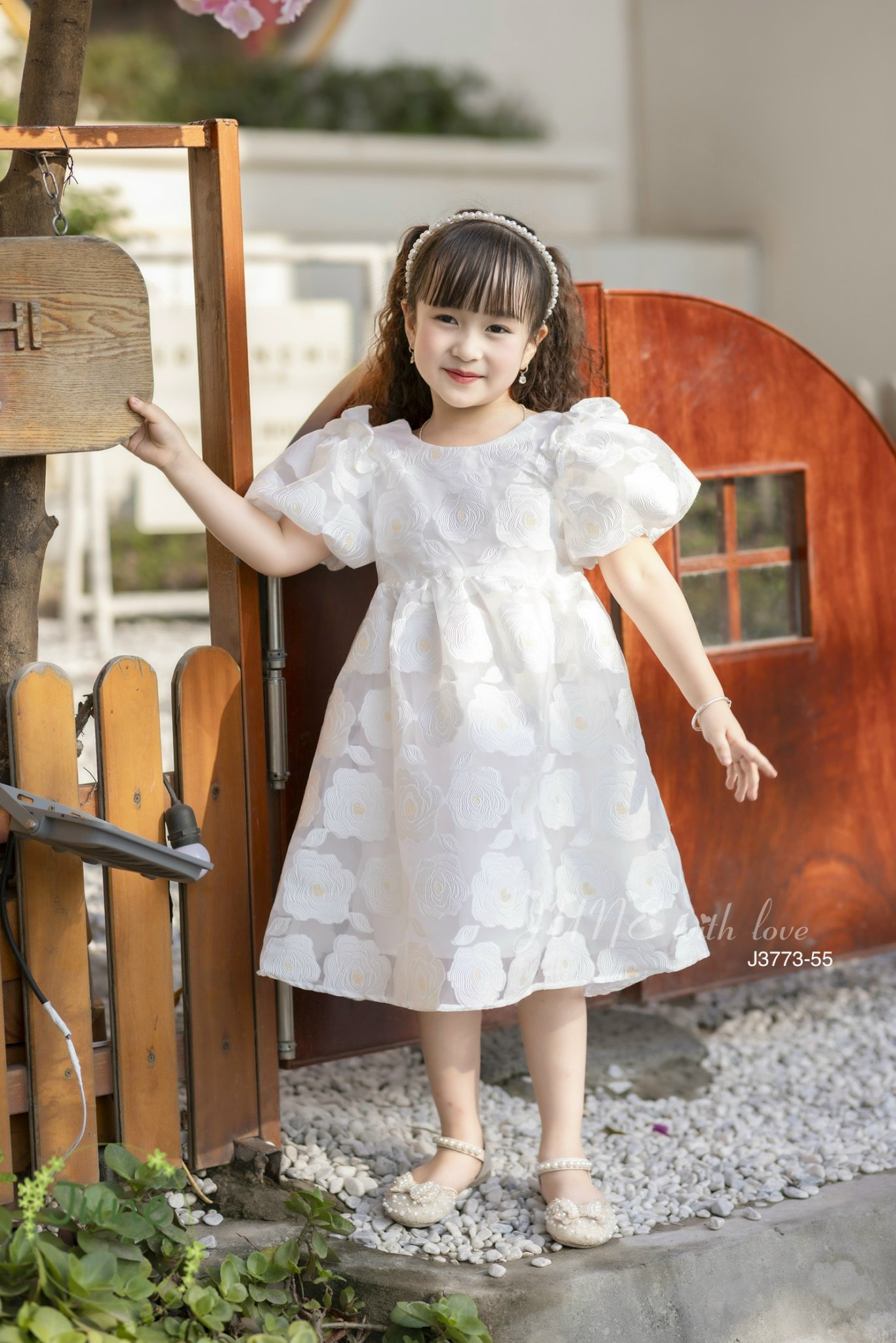 Đầm công chúa cho bé gái vân hoa hồng dự tiệc diện đi chơi đẹp size 10-40kg hàng thiết kế cao cấp