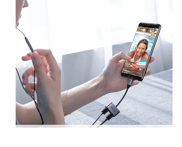 Cáp chuyển đổi USB Type-C Sang Cổng Audio USB-C Ugreen 60165, PD Port 3.0 - Hàng chính hãng