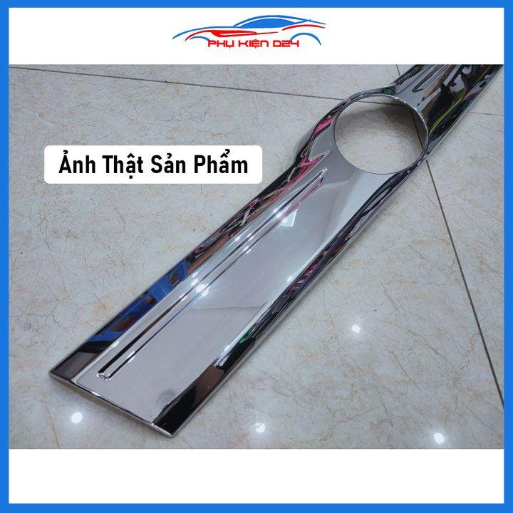 Ốp tay mở cốp mạ crom Raize 2021-2022-2023 trang trí xe chống va đập hiệu quả