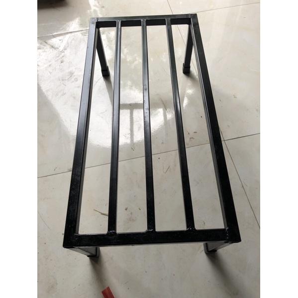 Kệ Dài 70cm, Rộng 30cm, Cao 20cm. 3 nan phụ. Hộp thép 20mmx20mm