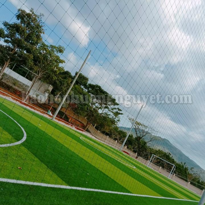 Lưới quây sân bóng, lưới chắn sân bóng đá 3x20m