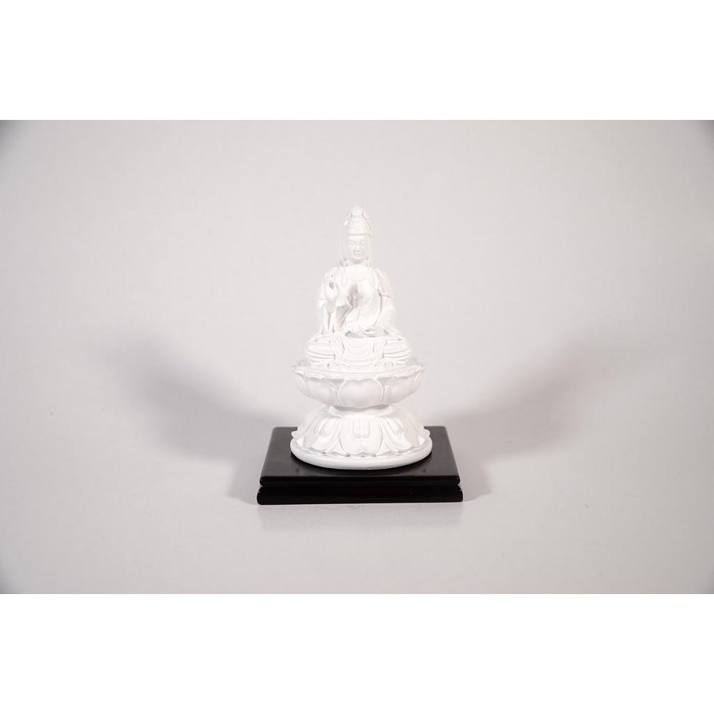 Tượng Phật Quan Âm Bồ Tát đặt xe ô tô trắng ngà ngồi có đế - Cao 12cm