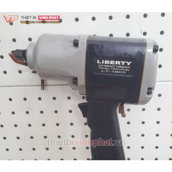 Máy xiết bulong oto