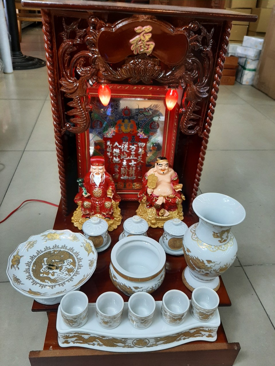 Combo Bàn Thờ Thần Tài Ông Địa gỗ Công Nghiệp nâu xoắn ngang 35 cao 50 Combo 9 Món - Mã SP COMBOCNX2