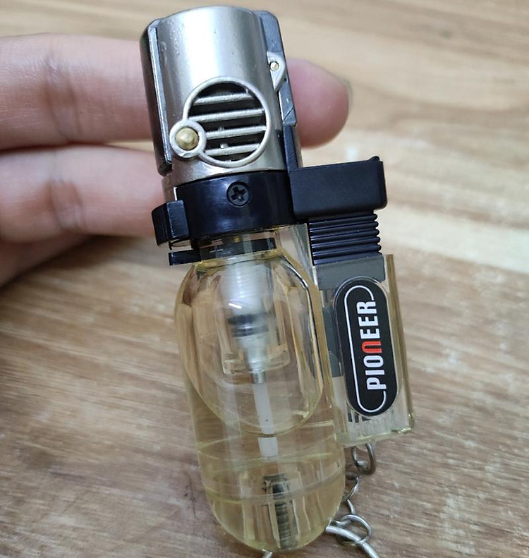 Vỏ Hột Quẹt Bật Lửa Khò Guang 1 Tia Độc Lạ Có Nắp Bật Dùng Gas Cao Cấp - Mẫu Mới Có Nút Chỉnh To Nhỏ Lửa
