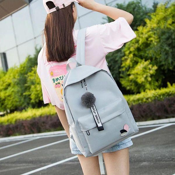 Balo học sinh,Cặp đi học Tặng kèm móc khóa bông cute