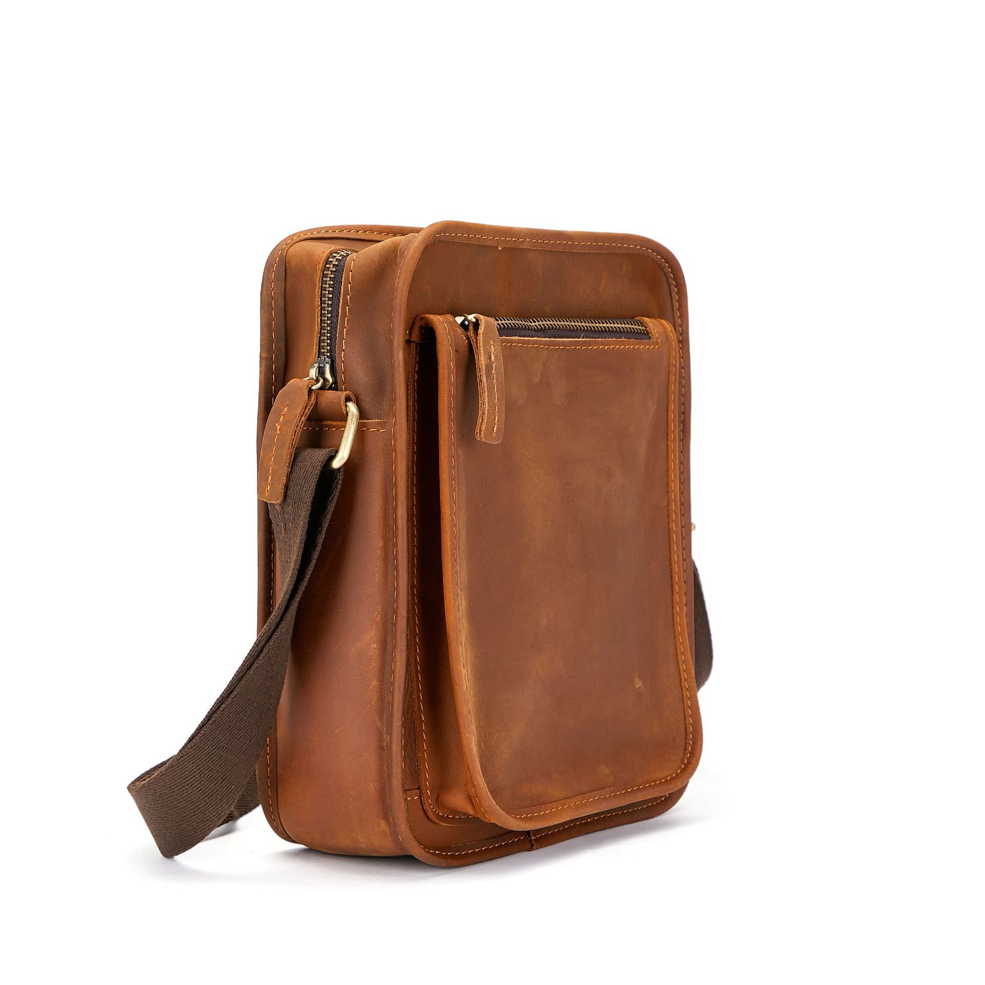 Túi đeo chéo nam DA BÒ THẬT cao cấp phong cách mới – BEE GEE DCN9391