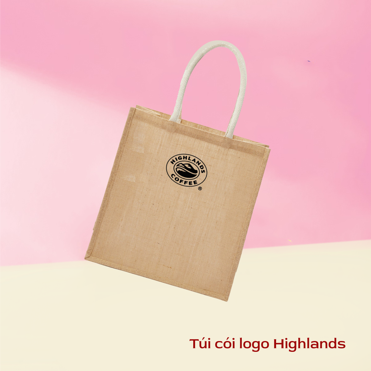 [Quà tặng] Túi cói logo Highlands thời trang