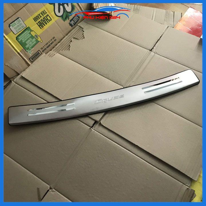 Ốp chống trầy cốp ngoài Lacetti Nhập, Cruze 2009-2010-2011-2012-2013-2014-2015-2016-2017-2018-2019 Inox sáng bóng