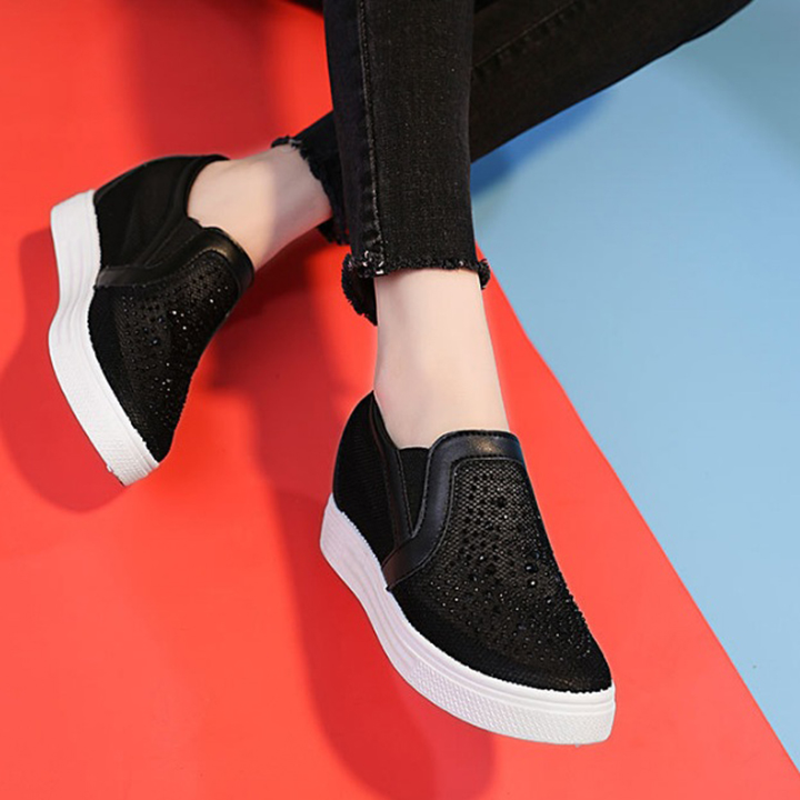 Giày nữ, giày slip on đế độn lưới V6 S294