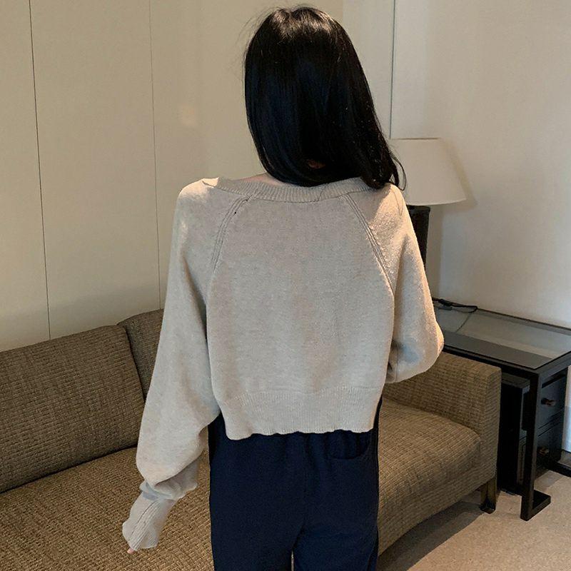 Set áo hai dây kẻ caro kèm áo choàng thiết kế hợp thời trang