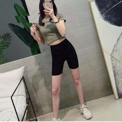 Quần legging dáng Đùi ngắn co dãn cực tốt, vận động thoải mái