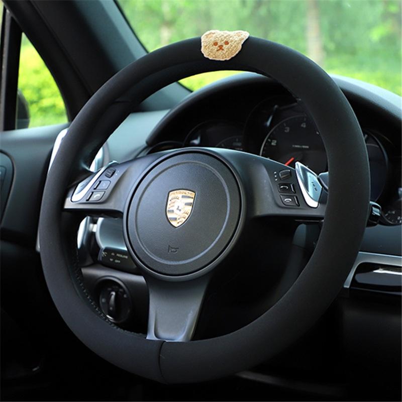 Vỏ Bọc Vô Lăng Xe Hơi Bằng Lụa Lạnh Thoáng Khí Chống Trượt Hình Gấu Hoạt Hình