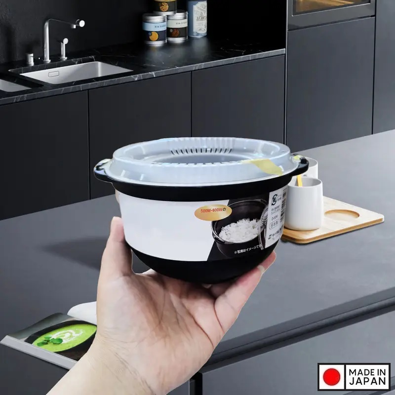 Hộp nấu cơm trong lò vi sóng Sanada 860ml - Made in Japan