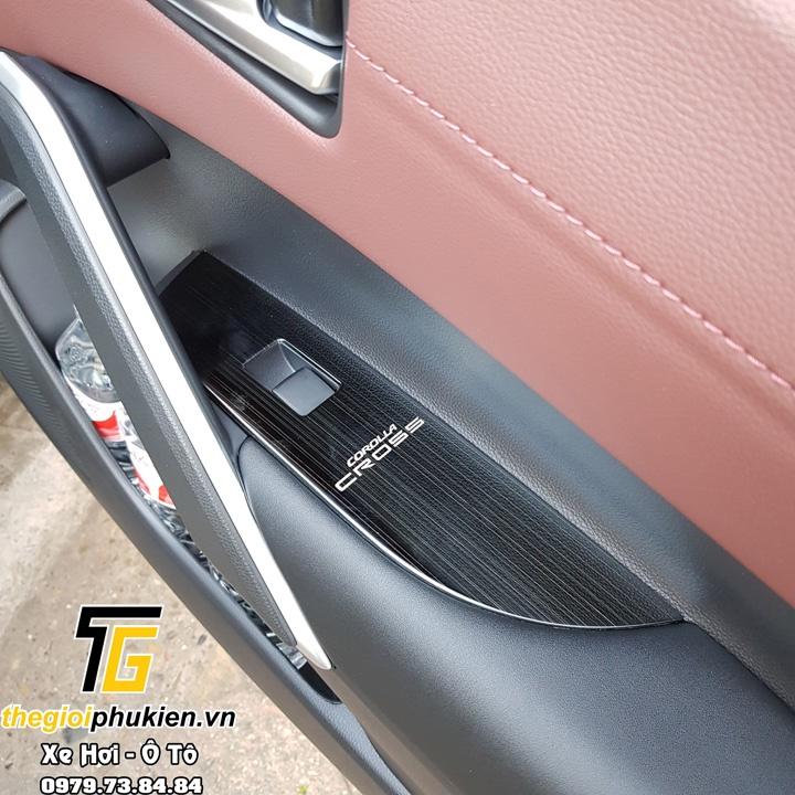 Ốp trang trí nội thất Titan dành cho Toyota Corolla Cross Cao cấp