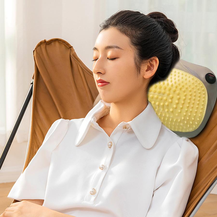 Gối massage hồng ngoại đau vai cổ lưng Shiatsu OKACHI JP-568E (Pin sạc)