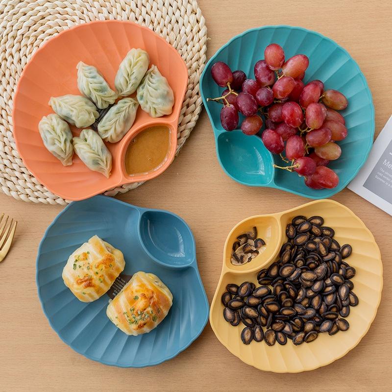 Đĩa đựng đồ ăn có ngăn đựng sốt chấm tiện lợi - Dĩa nhựa vỏ sò trang trí bàn ăn