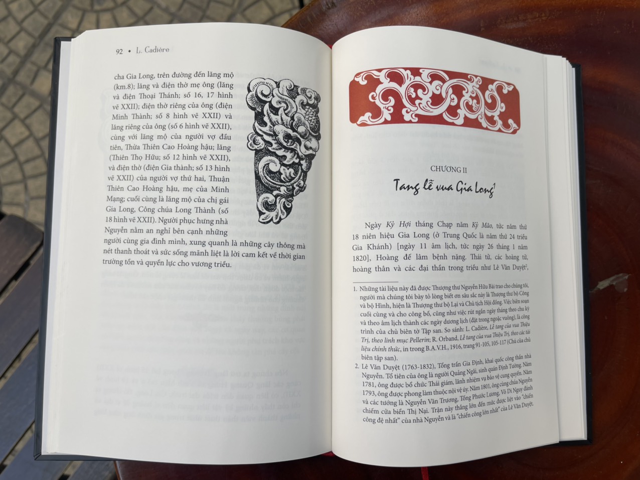 LĂNG GIA LONG - HUẾ - ĐIỀU KỲ BÍ – MaiHaBooks – NXB Khoa Học Xã Hội