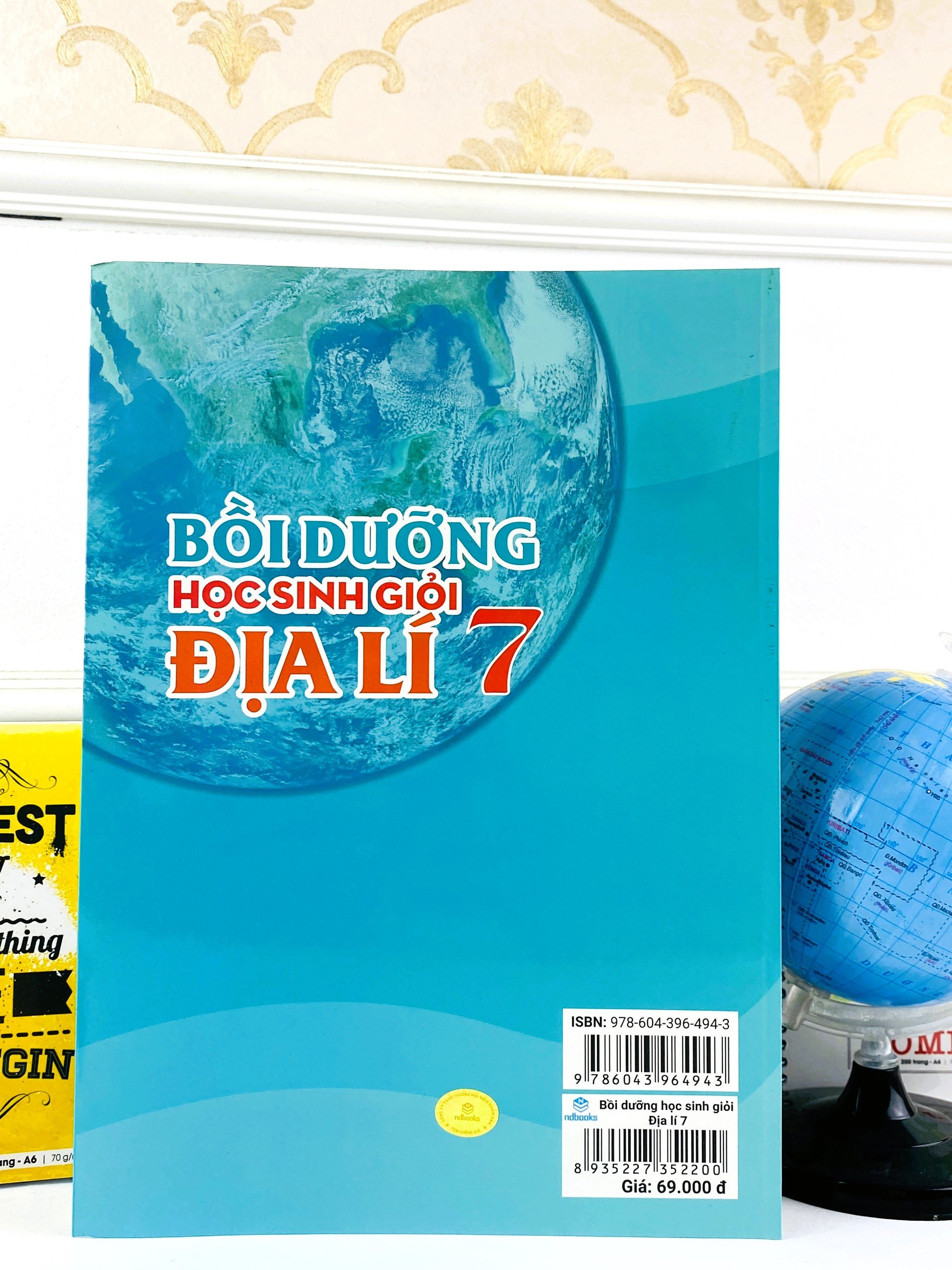 Sách - Bồi Dưỡng Học Sinh Giỏi Địa Lí 7 - ndbooks