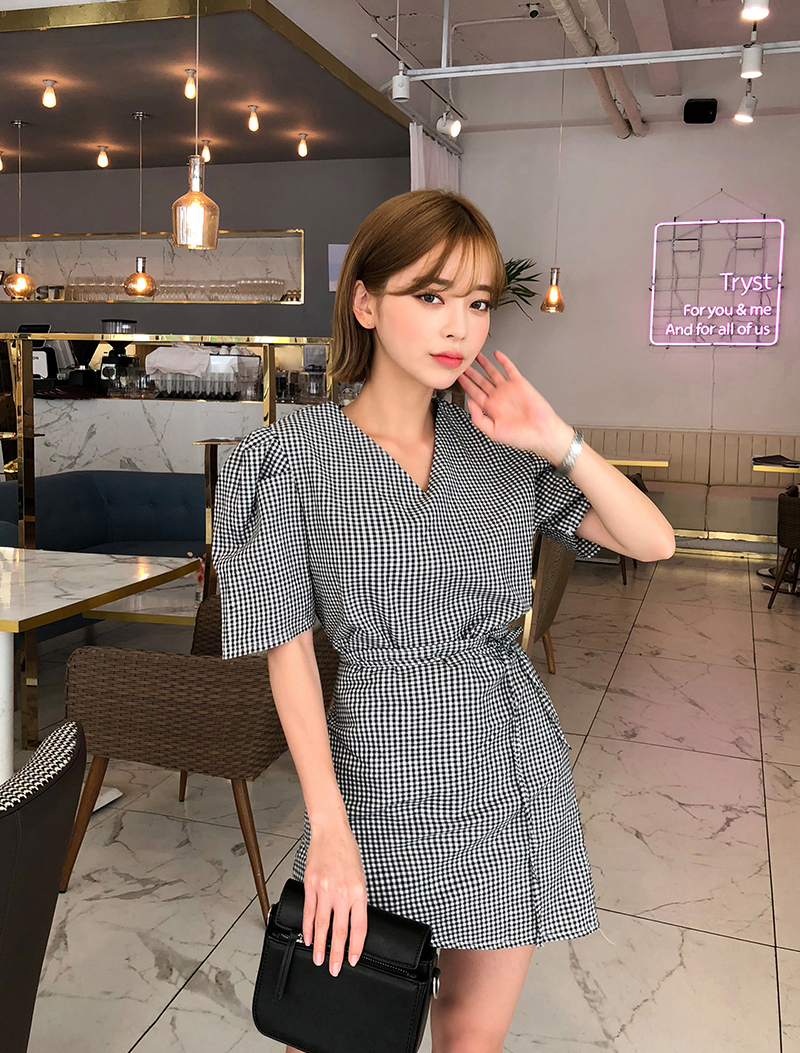 Đầm tay ngắn sọc đen GAOTA DRESS