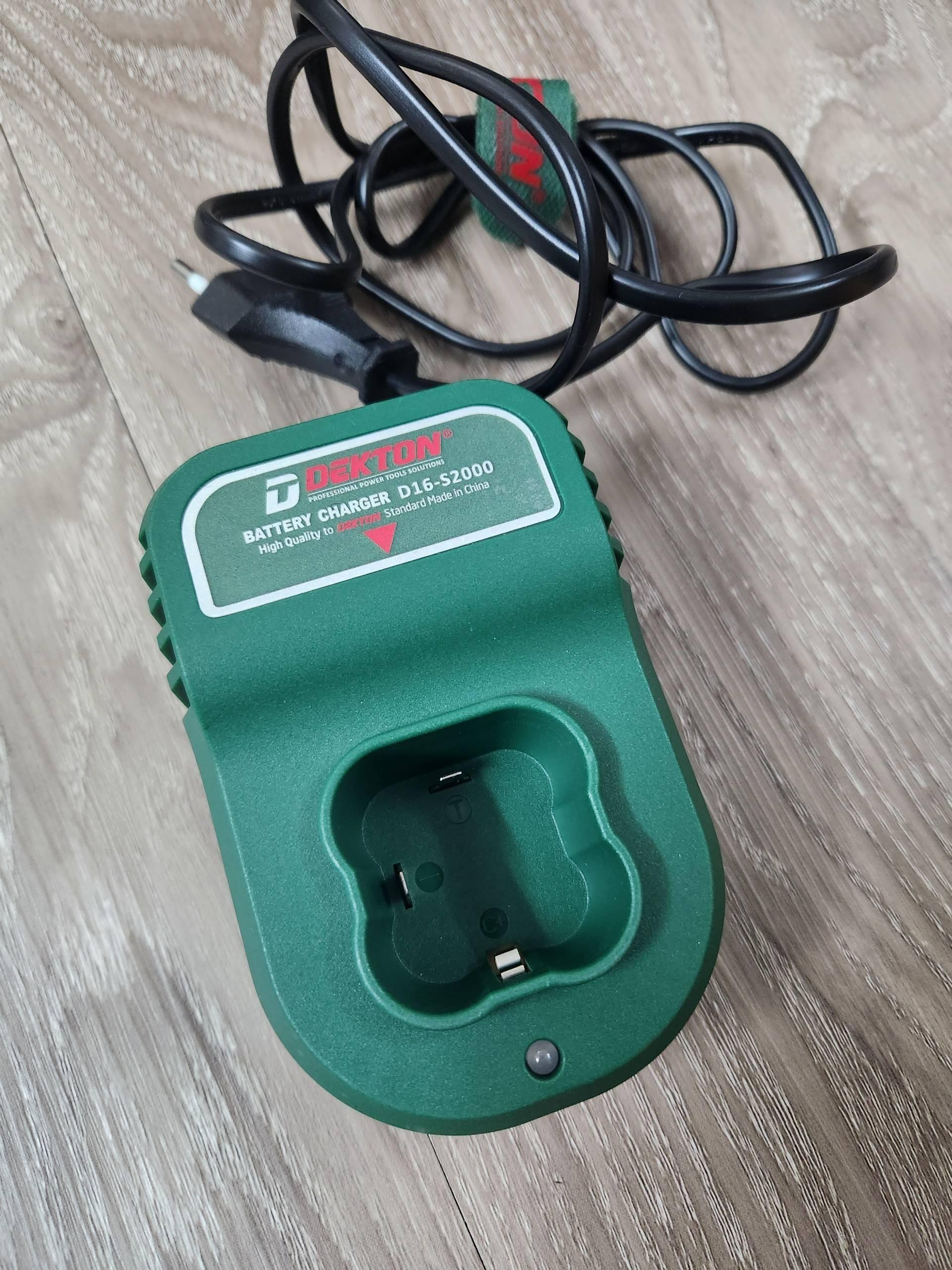 Sạc pin 16.8V Dekton D16-S2000 -HÀNG CHÍNH HÃNG