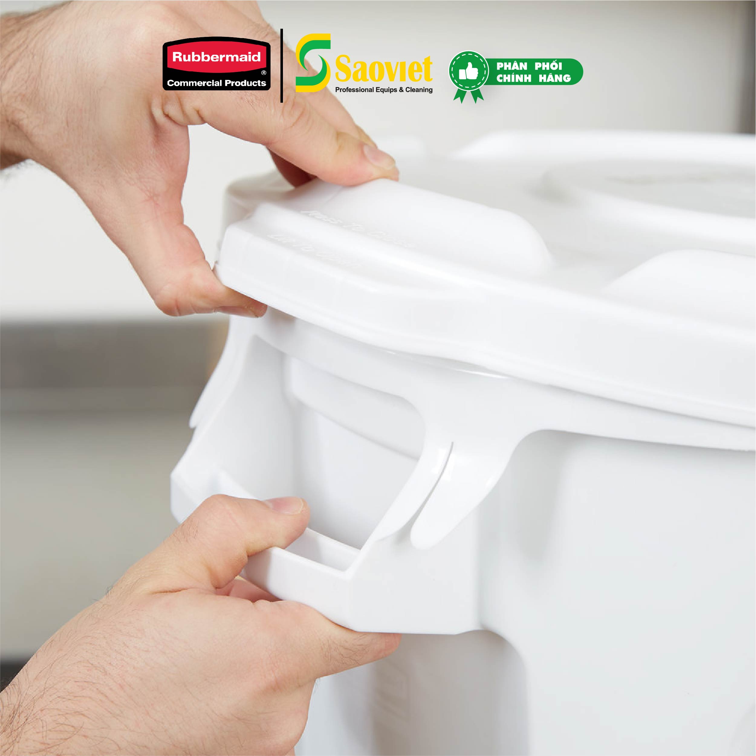 Thùng nhựa BRUTE® 37,8 lít đựng đồ vận chuyển cao cấp & chính hãng | SAOVIETCO | FG261000