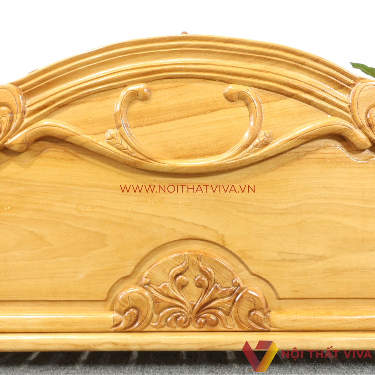 Giường Ngủ Gỗ Gõ Đỏ Nữ Hoàng Tân Cổ Điển Cao Cấp Tinh Tế