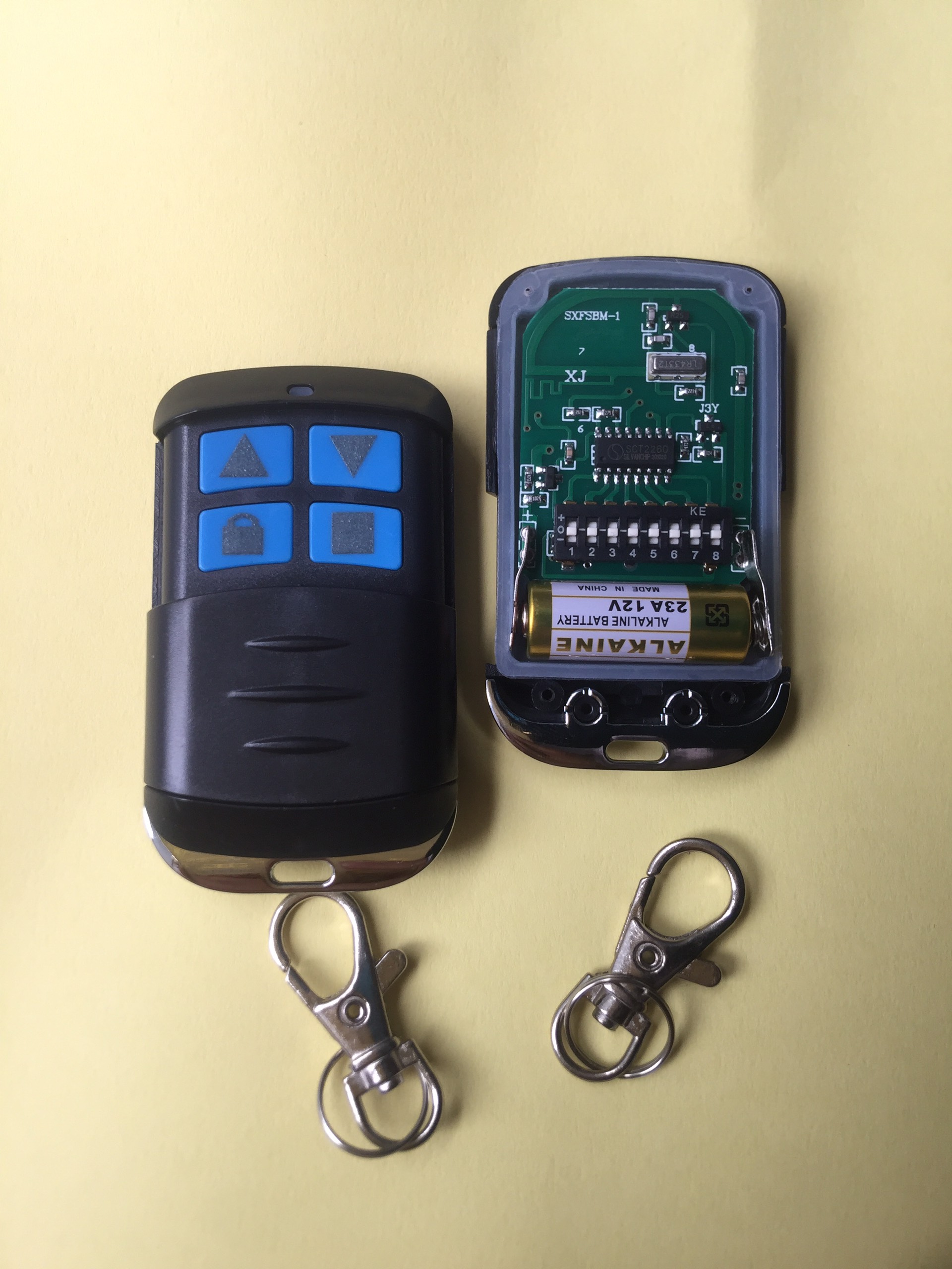 Remote cửa cuốn 8 mã gạt 433 MHZ chống nước pin siêu bền
