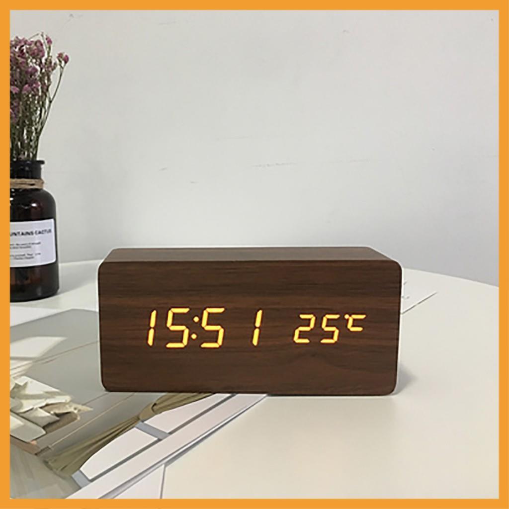 Đồng hồ led để bàn, đồng hồ báo thức điện tử thông minh giả gỗ cao cấp KaKa Decor