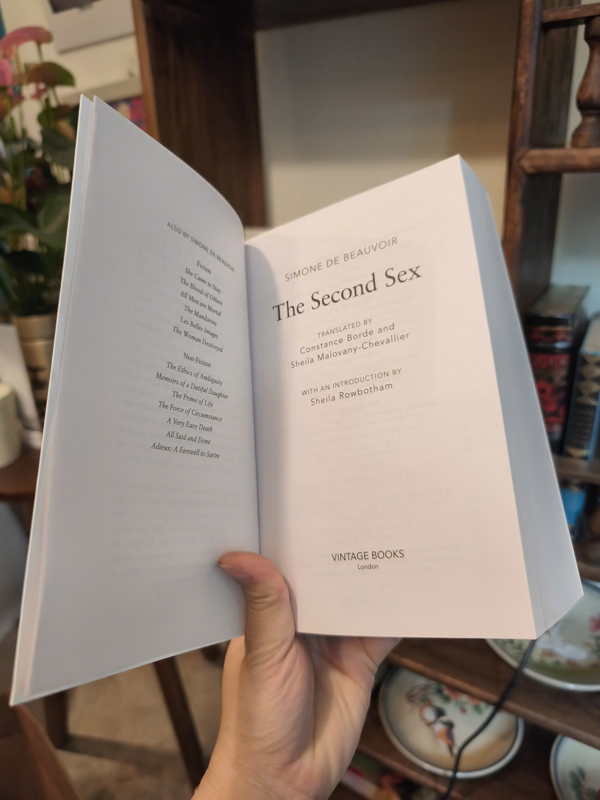 Sách - The Second Sex by Simone de Beauvoir - Feminism| Nonfiction| Philosophy