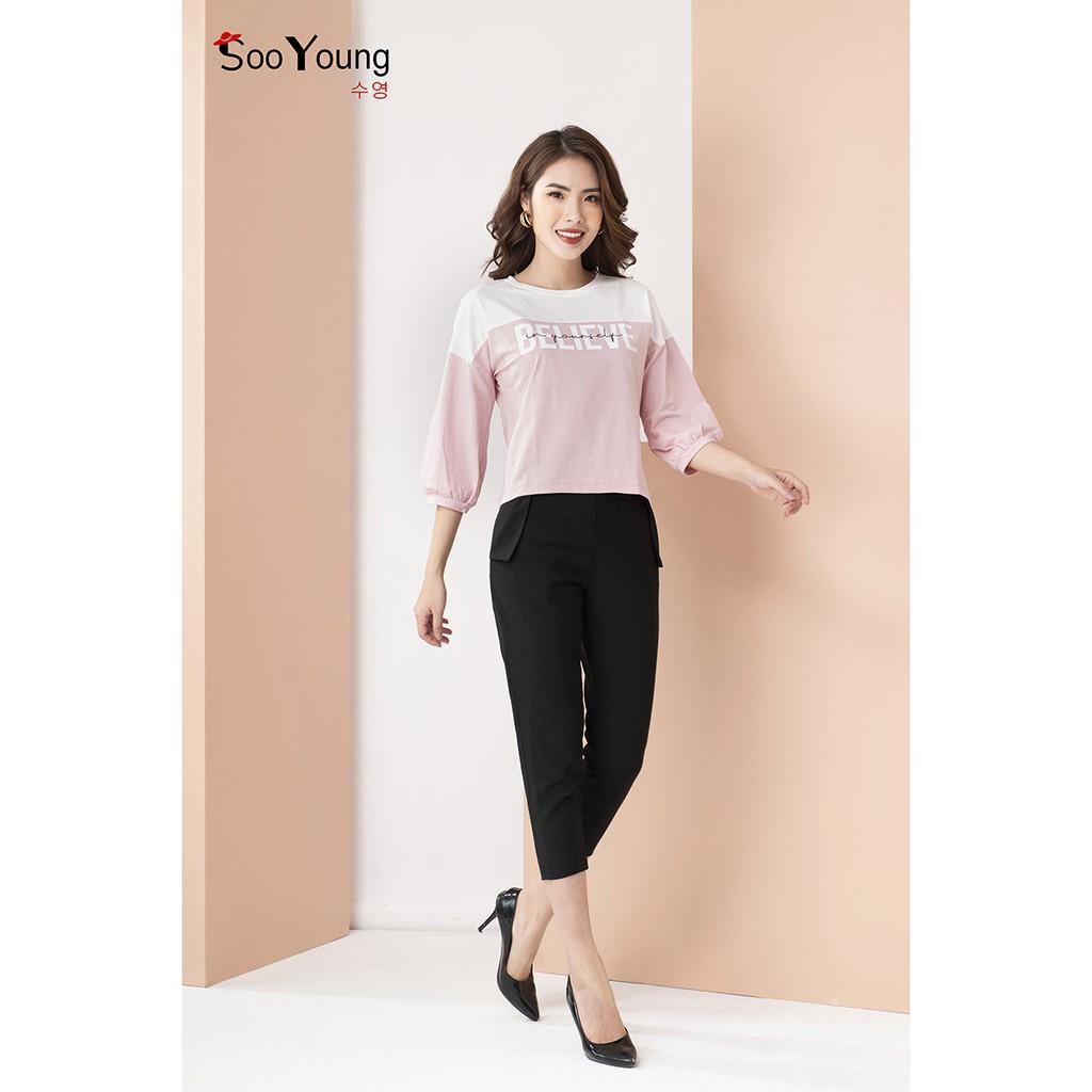 Áo thun hồng vai chờm phối ngực tay lỡ chất cotton -Sooyoung