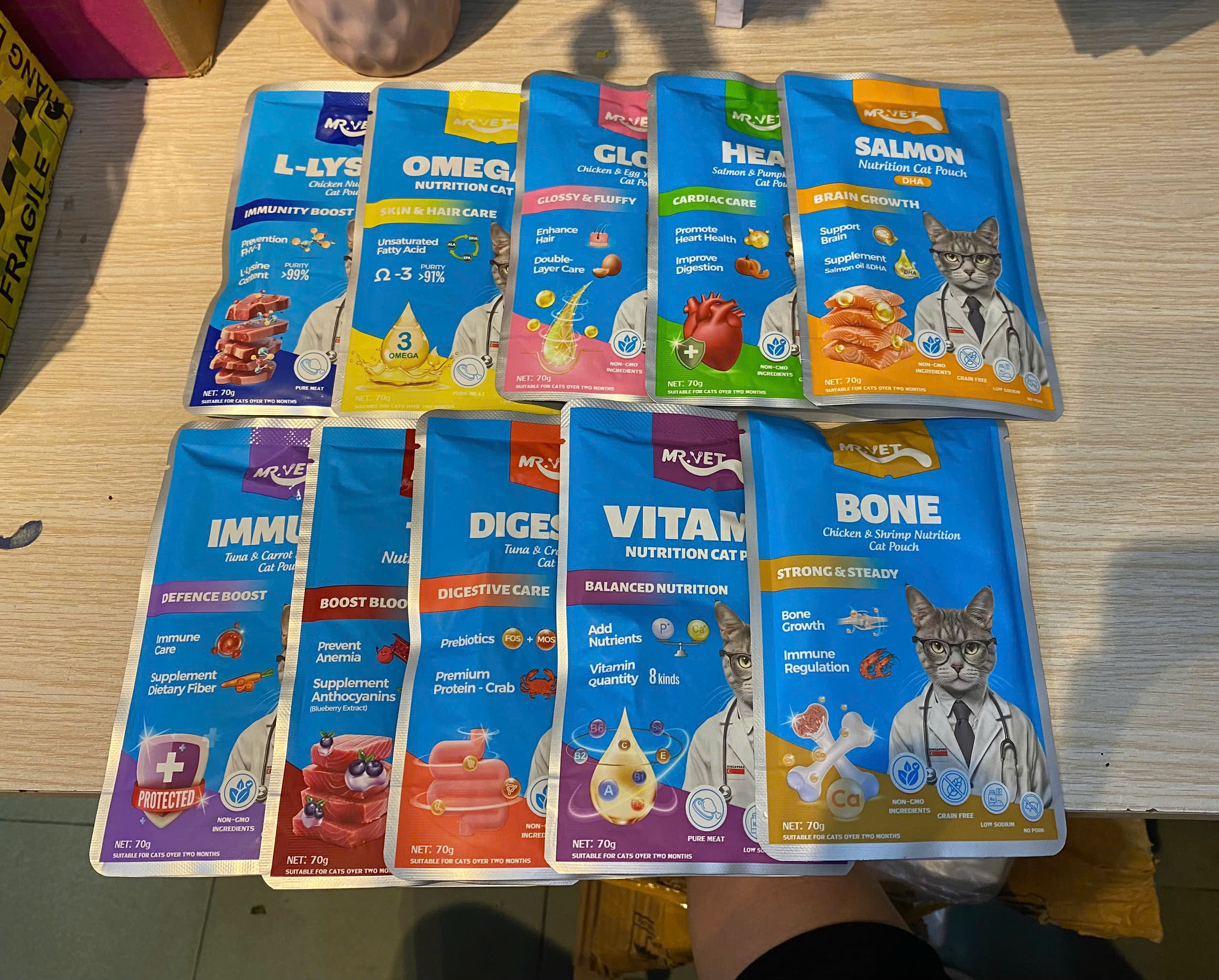 Combo mix vị 10 gói Pate cho mèo Mr.Vet bổ sung Protein, Prebiotics và Taurine, Pate Mr.Vet cho mèo mọi lứa tuổi